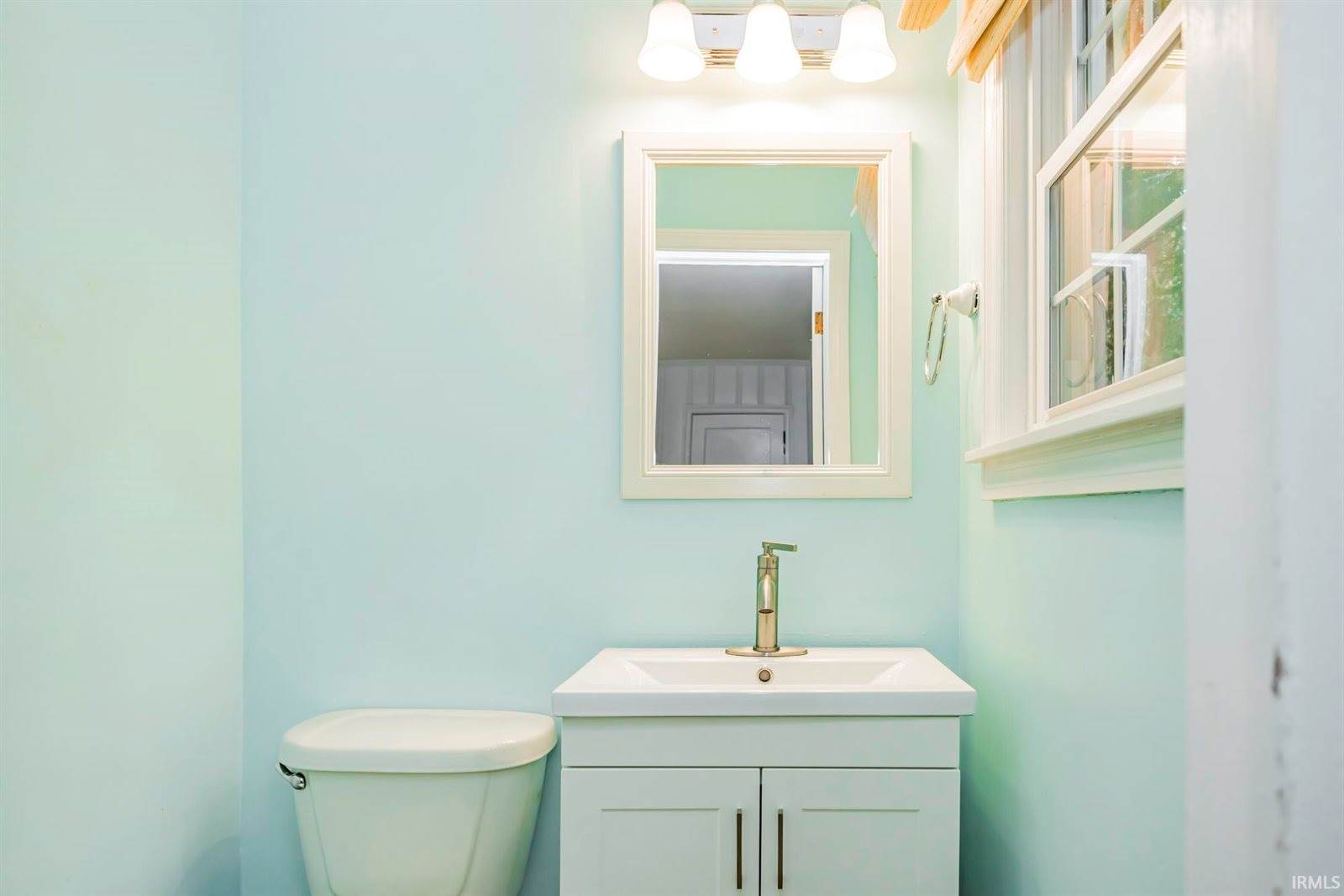 223 N Riley Road, Muncie, IN 47304