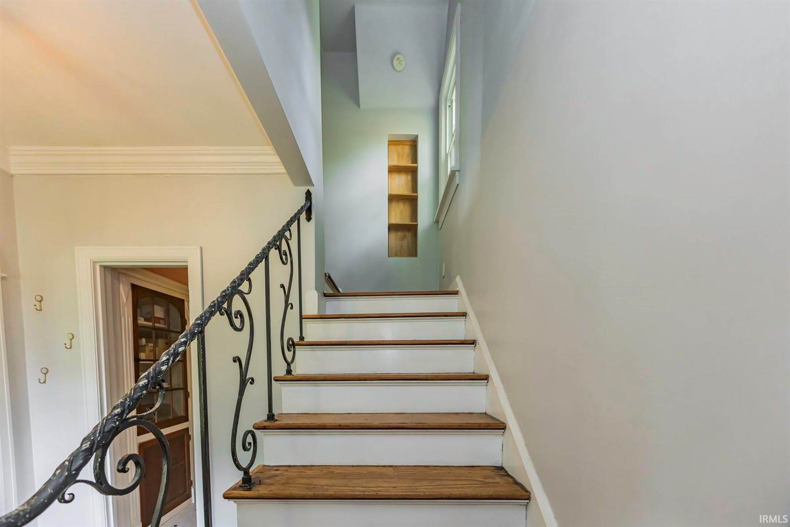 223 N Riley Road, Muncie, IN 47304