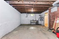 223 N Riley Road, Muncie, IN 47304