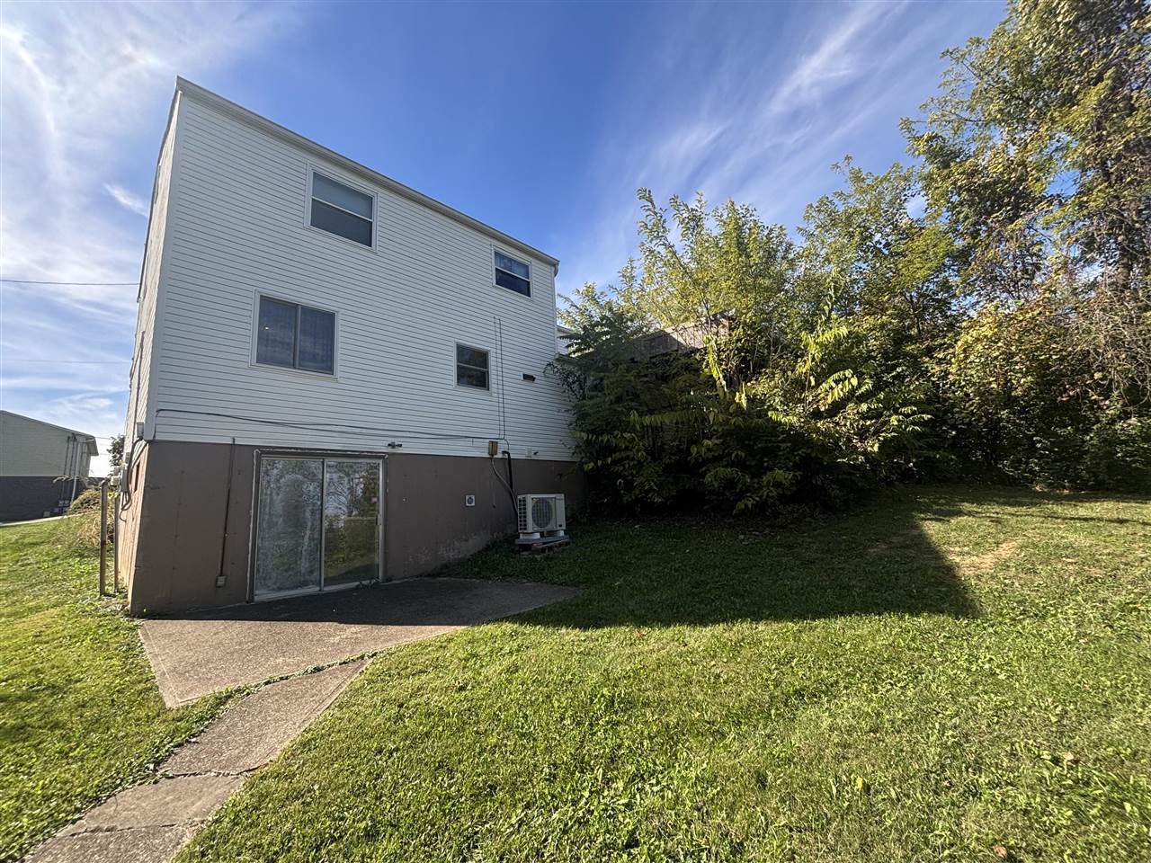 6609 Highridge, Florence, KY 41042