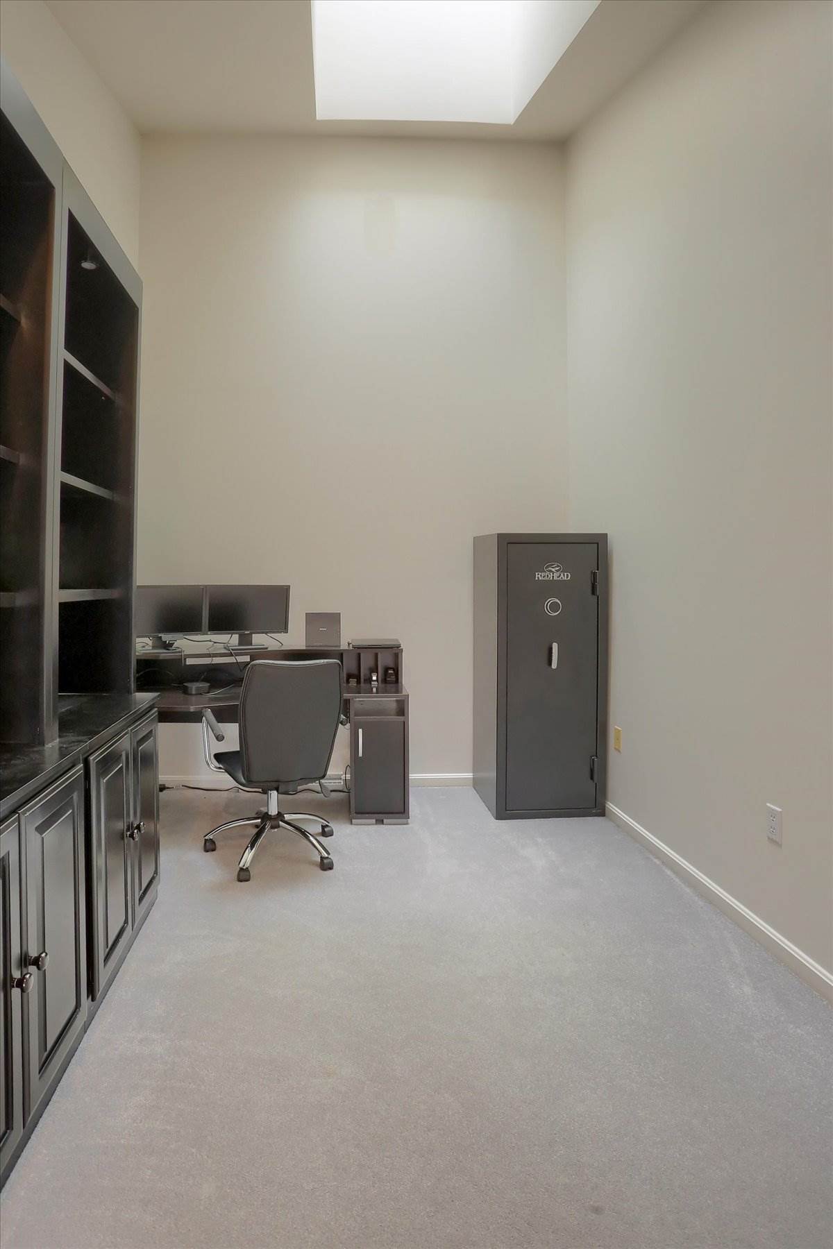 1207 Cherrington Drive, Harrisburg, PA 17110