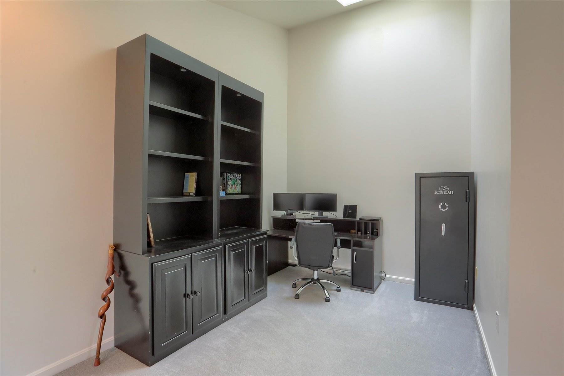 1207 Cherrington Drive, Harrisburg, PA 17110