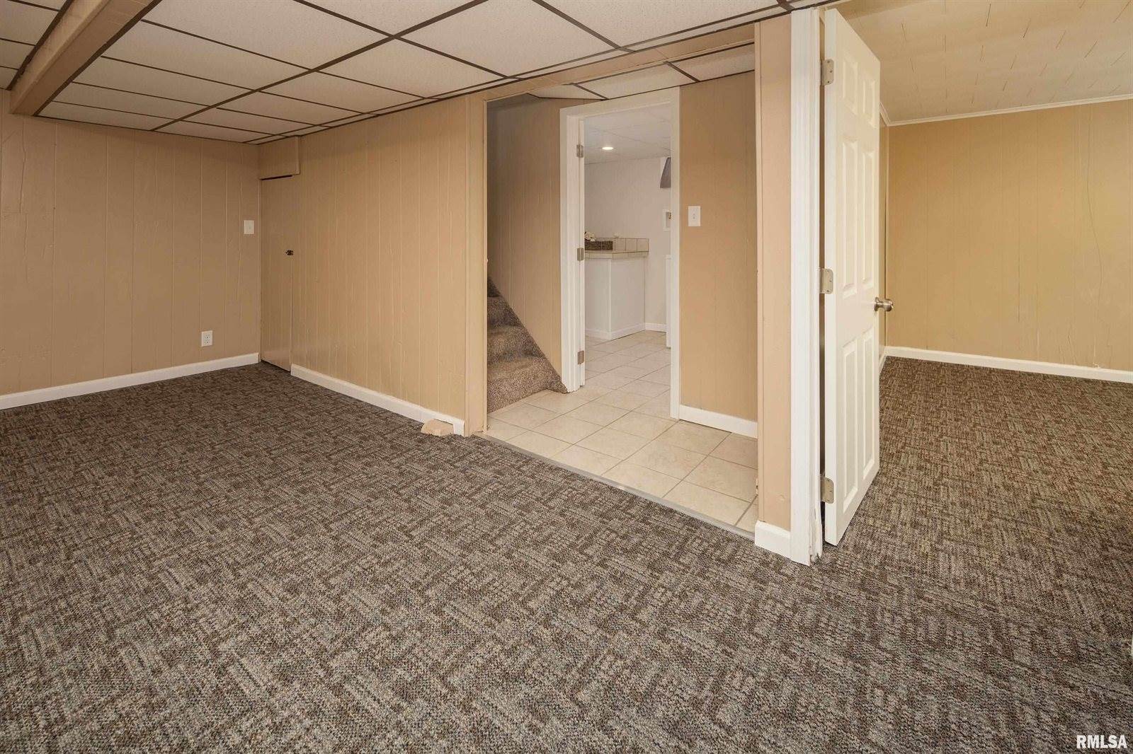 3028 54TH Street, Moline, IL 61265