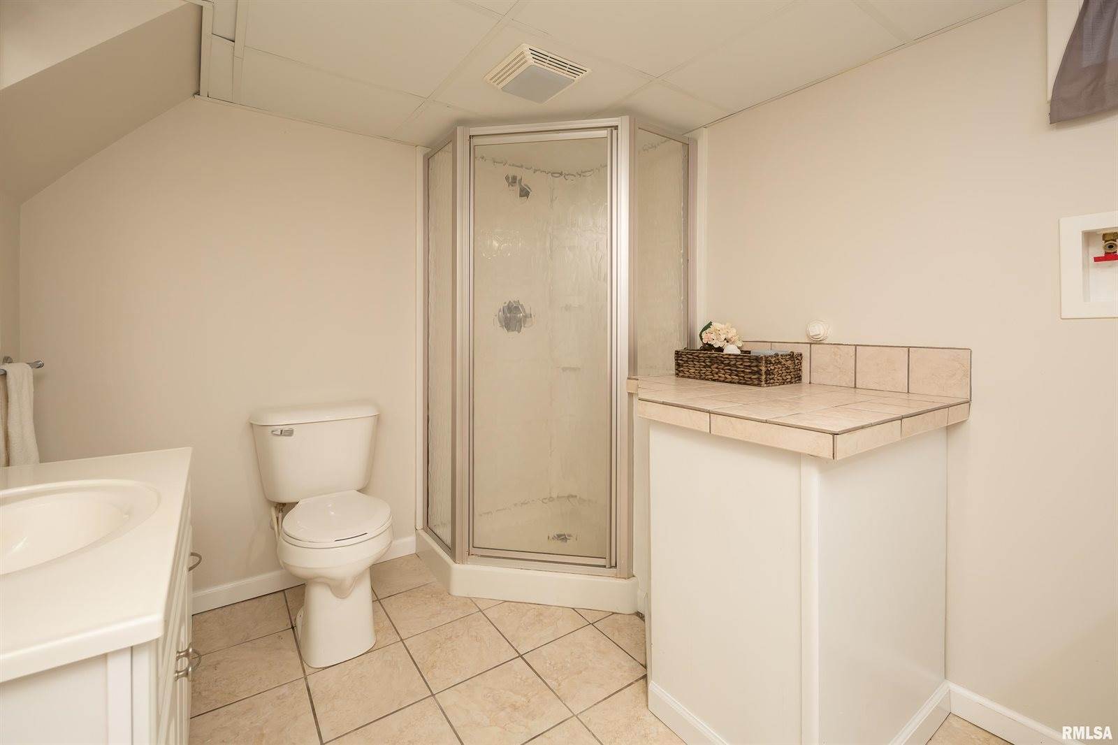 3028 54TH Street, Moline, IL 61265