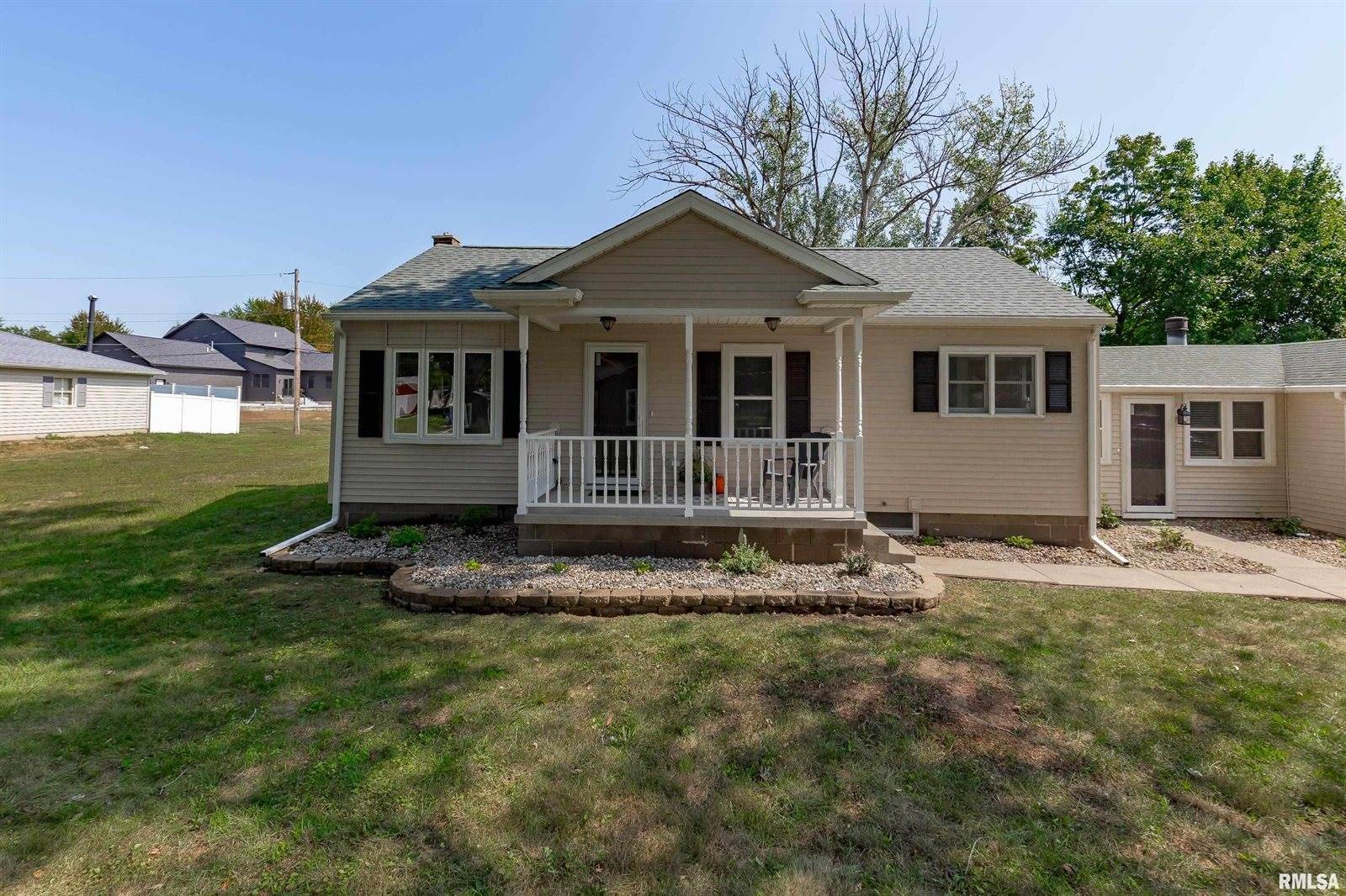 3028 54TH Street, Moline, IL 61265