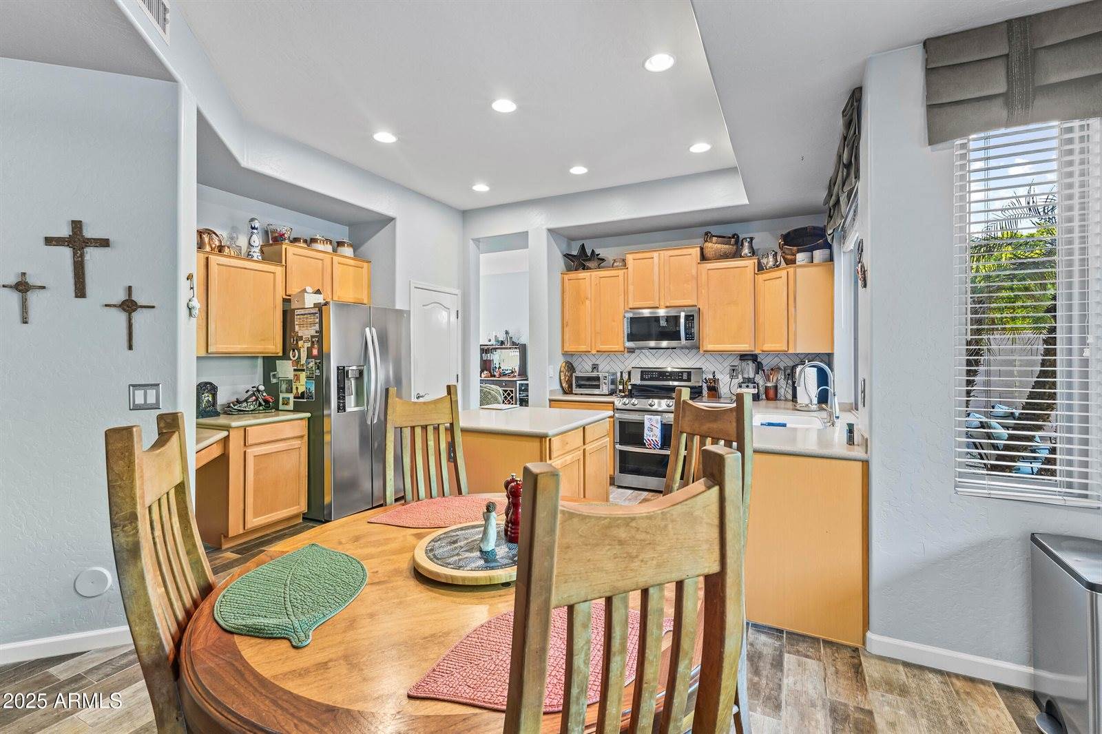 16816 South 14TH Lane, Phoenix, AZ 85045