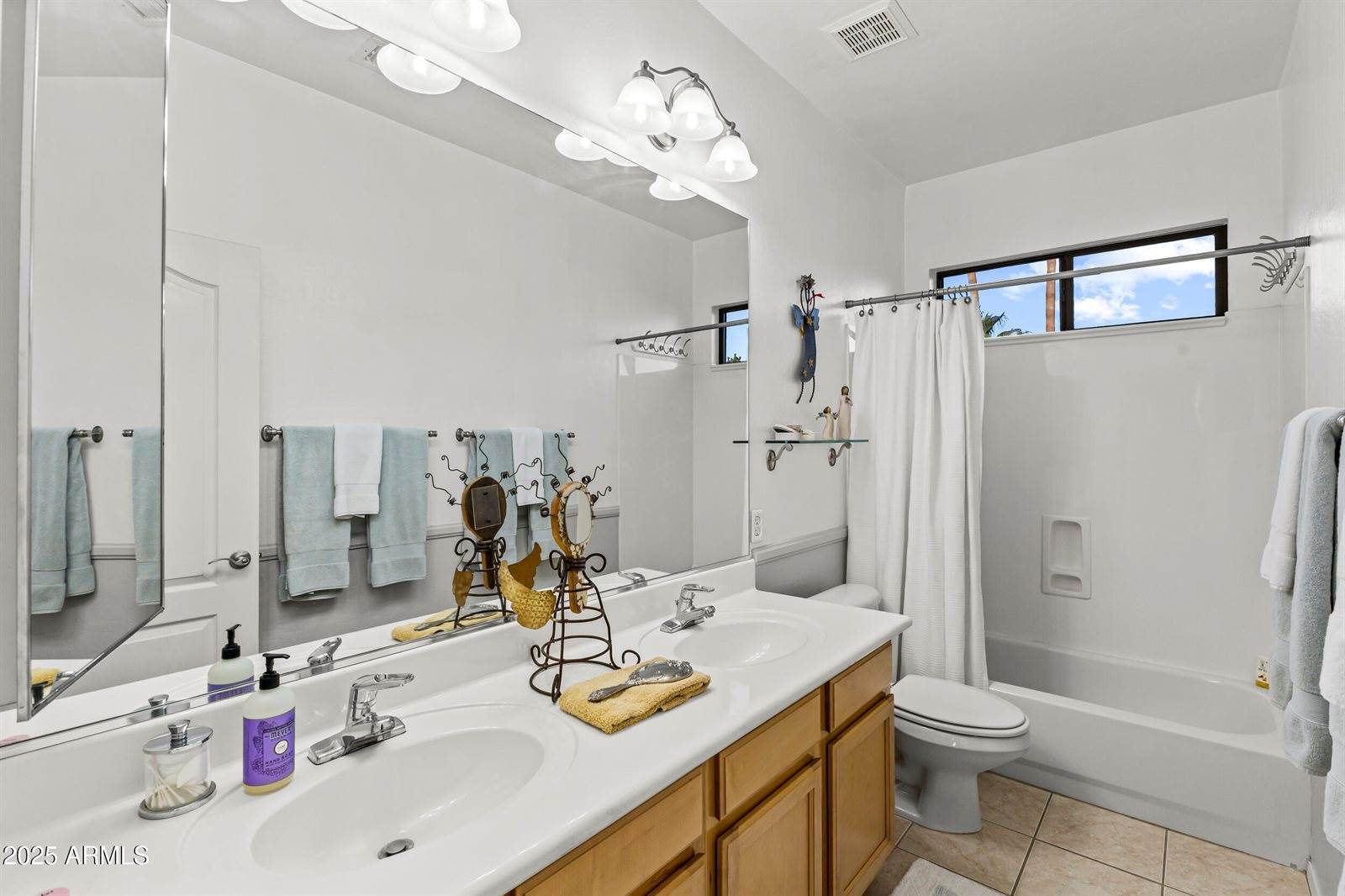 16816 South 14TH Lane, Phoenix, AZ 85045