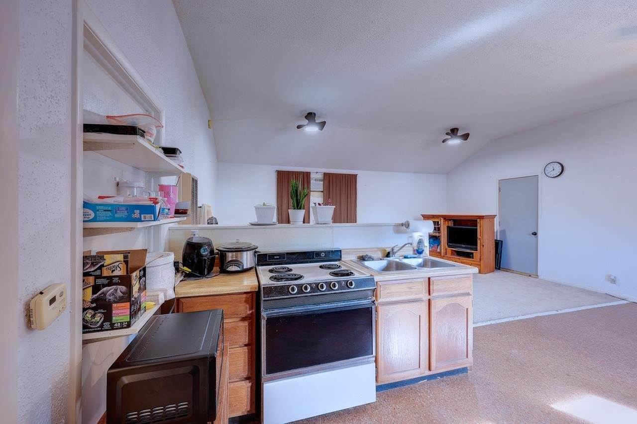 606 South C St, Arkansas City, KS 67005