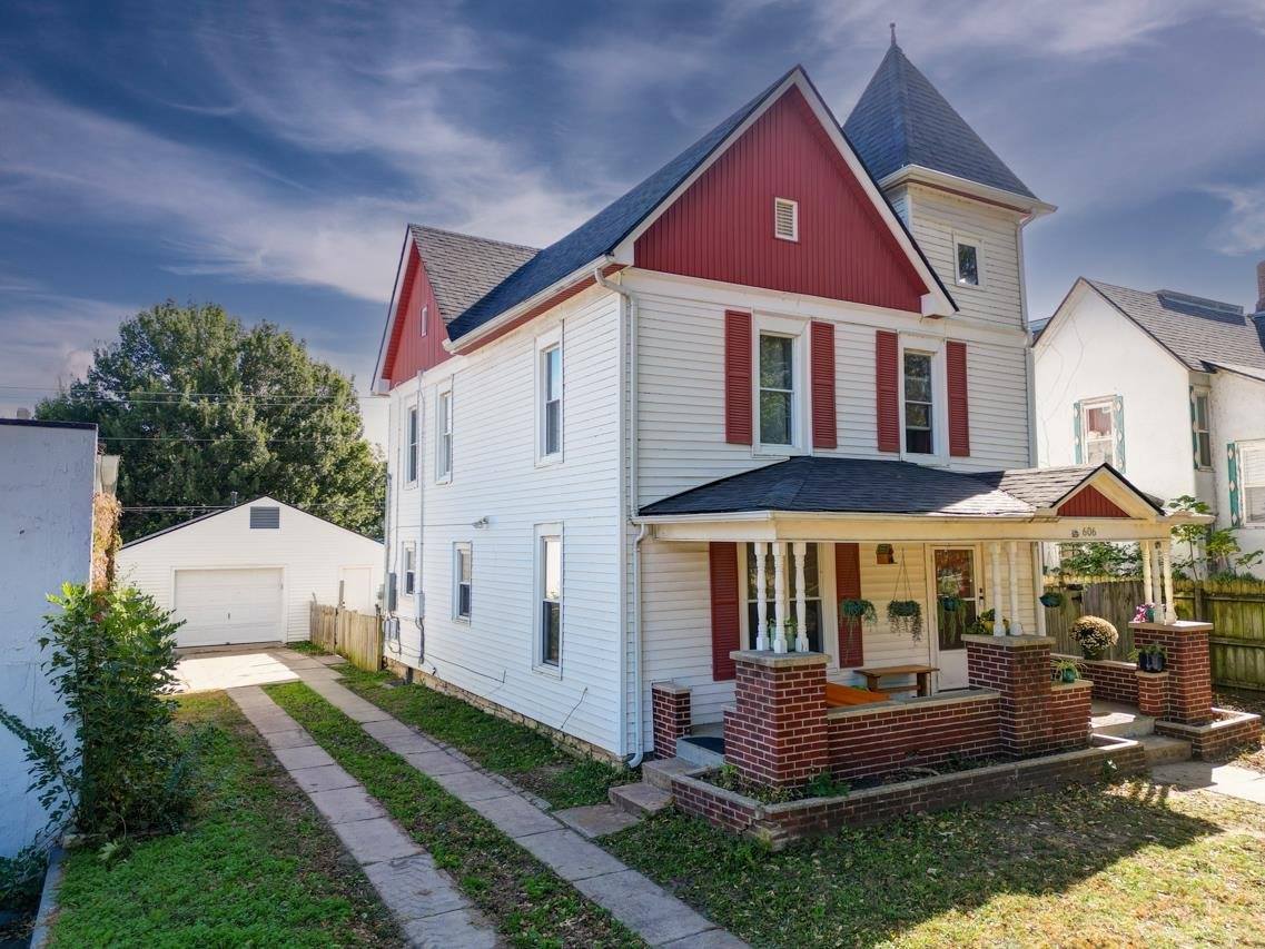 606 South C St, Arkansas City, KS 67005