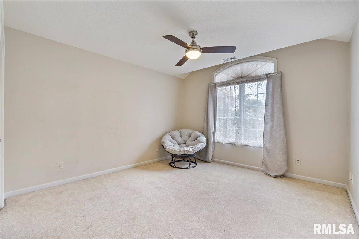 16808 River Road North, Cordova, IL 61242