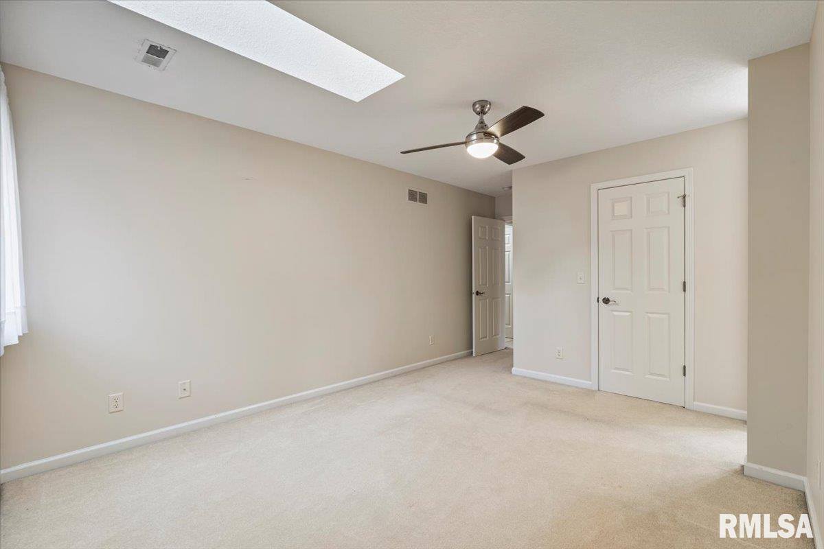 16808 River Road North, Cordova, IL 61242