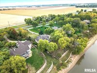 16808 River Road North, Cordova, IL 61242