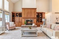 16808 River Road North, Cordova, IL 61242