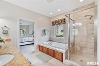 16808 River Road North, Cordova, IL 61242