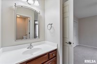 16808 River Road North, Cordova, IL 61242