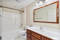 16808 River Road North, Cordova, IL 61242