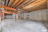 16808 River Road North, Cordova, IL 61242