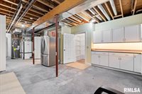 16808 River Road North, Cordova, IL 61242