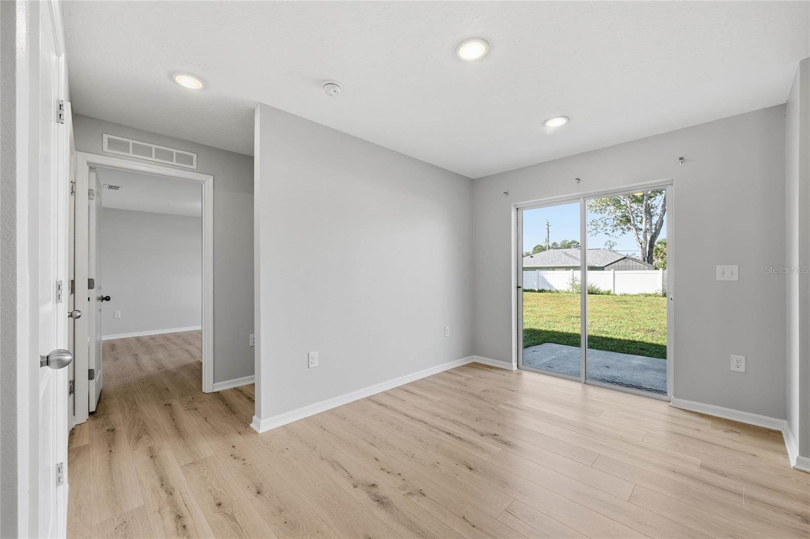 4 Round Tree Drive, Palm Coast, FL 32164