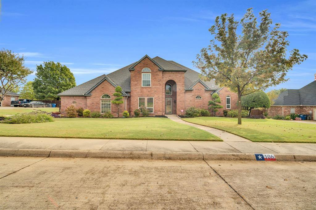 106 Country Ridge Court, Red Oak, TX 75154