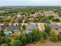 106 Country Ridge Court, Red Oak, TX 75154