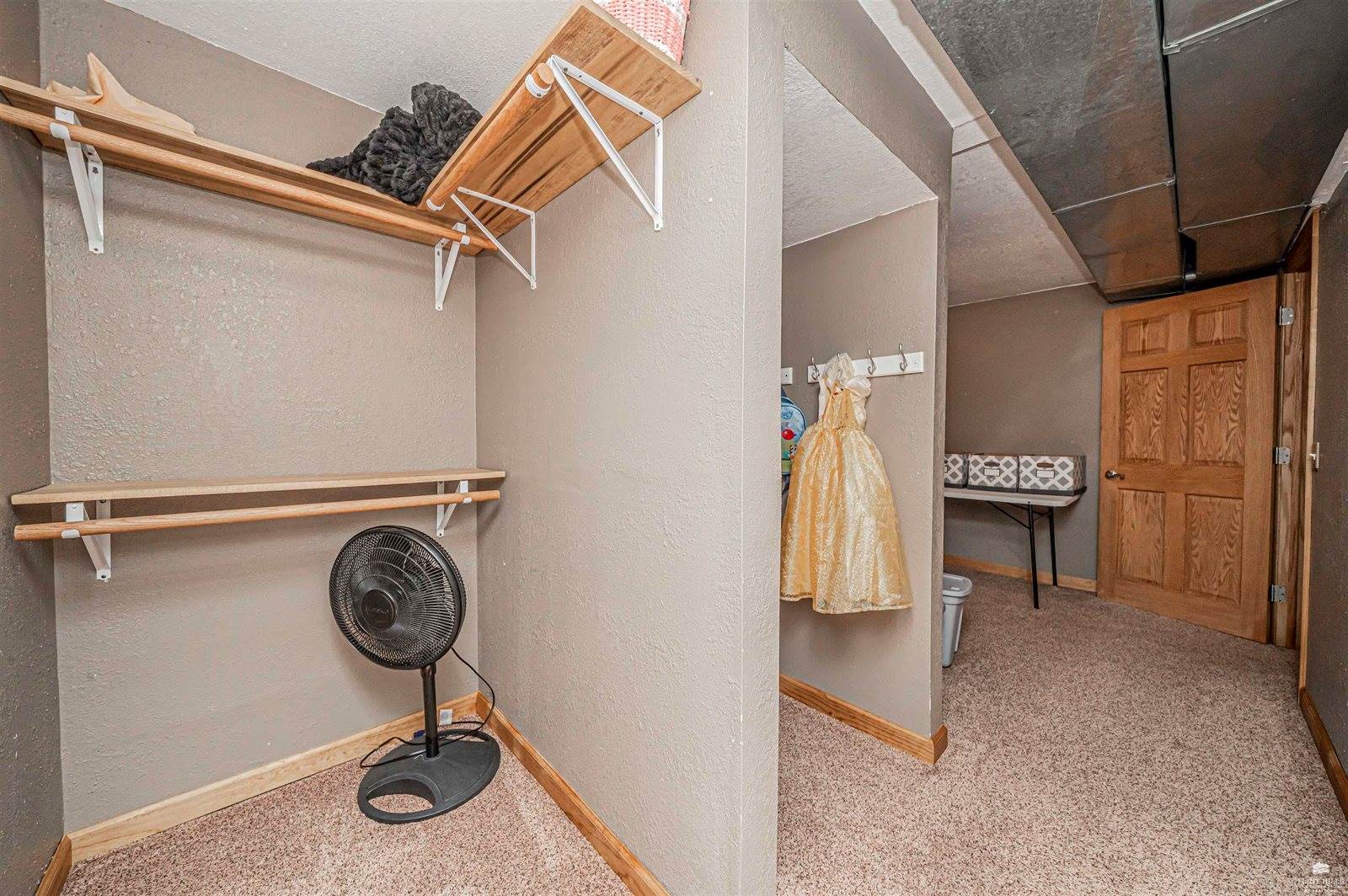 706 Grove Street, Wakefield, KS 67487