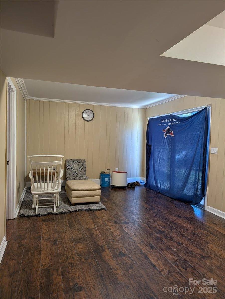 4618 Thornwood Road, Charlotte, NC 28213