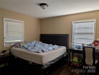 4618 Thornwood Road, Charlotte, NC 28213