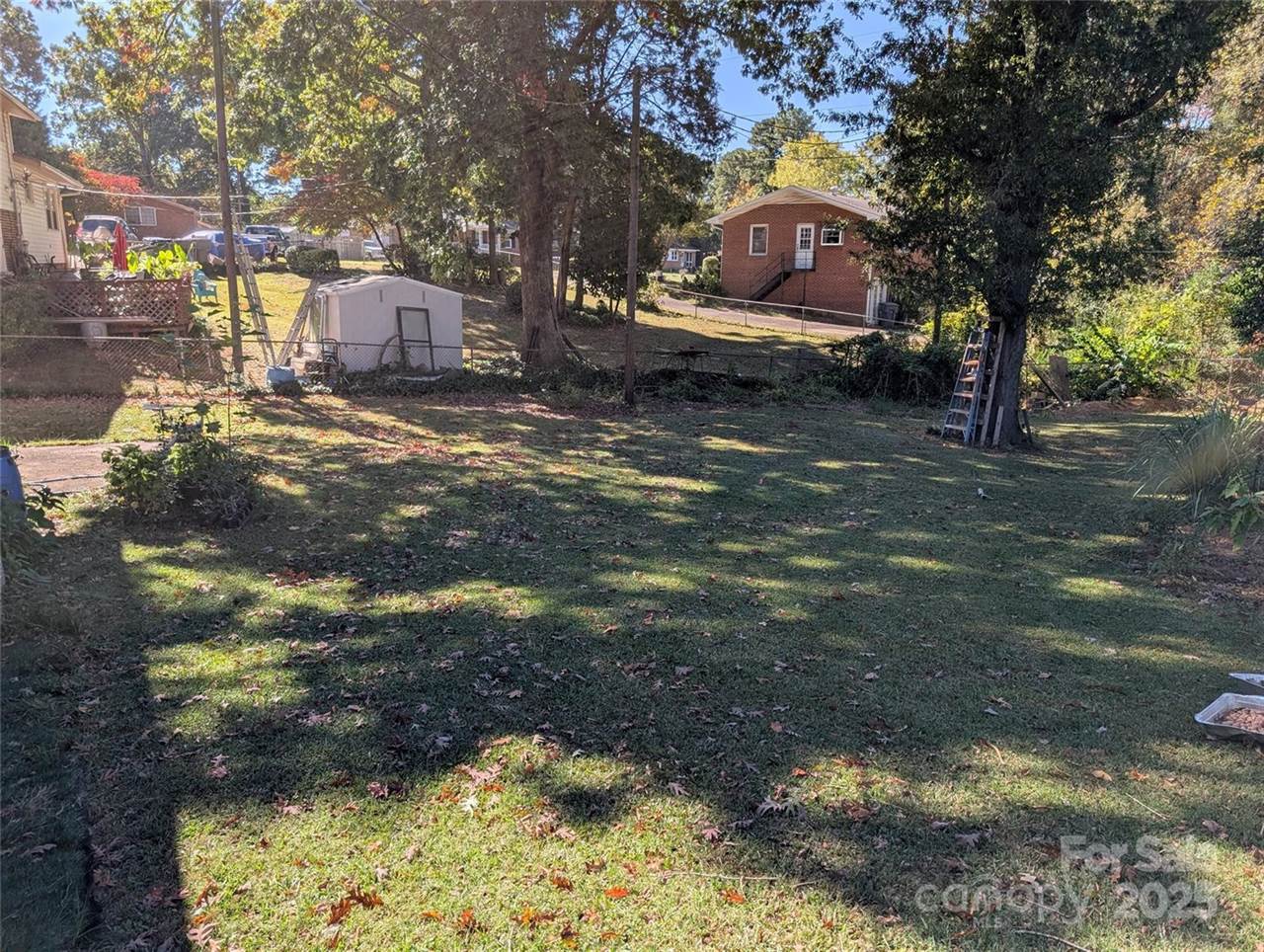 4618 Thornwood Road, Charlotte, NC 28213