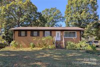 4618 Thornwood Road, Charlotte, NC 28213