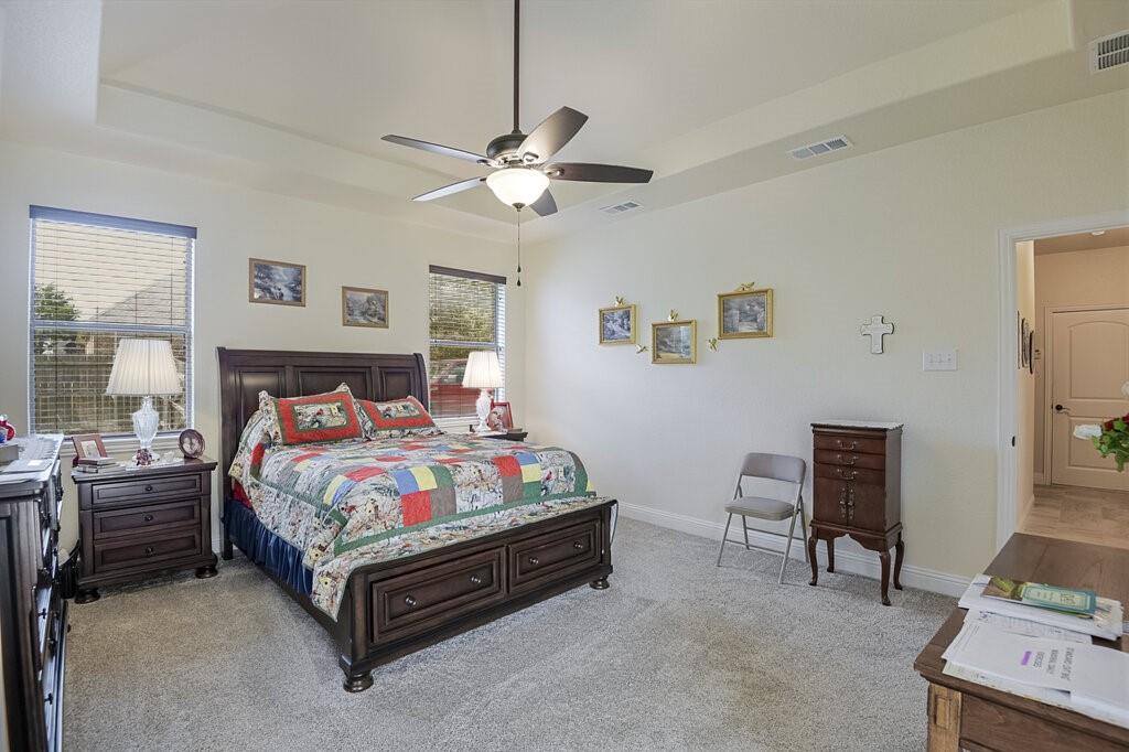 5830 Shiloh Forest Drive, Midlothian, TX 76065