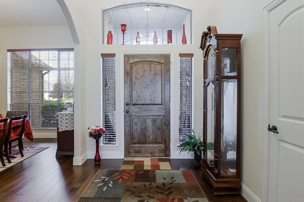 5830 Shiloh Forest Drive, Midlothian, TX 76065