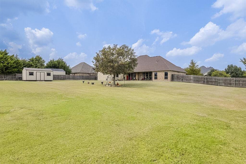 5830 Shiloh Forest Drive, Midlothian, TX 76065