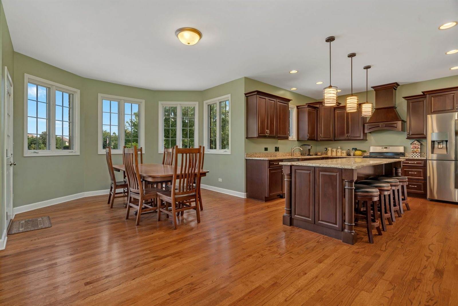 2788 Meadow Path, New Lenox, IL 60451