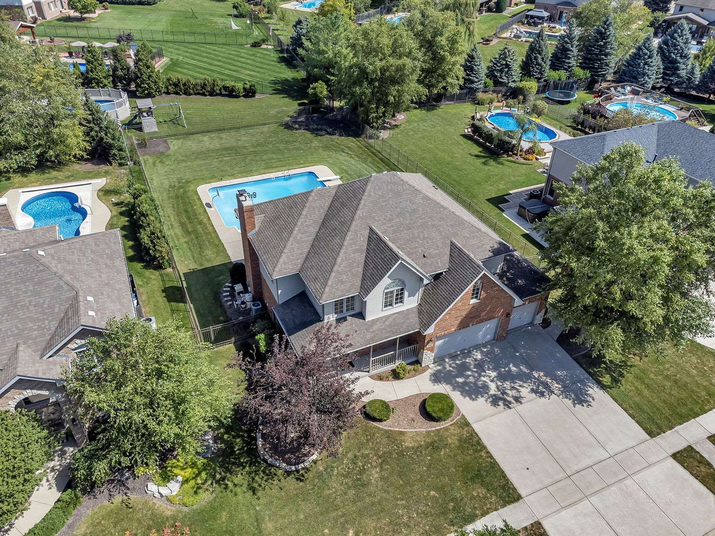 2788 Meadow Path, New Lenox, IL 60451