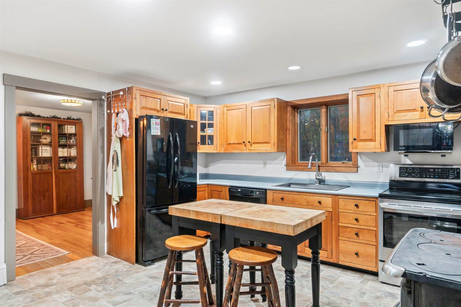 1588 Pond Road, Mount Vernon, ME 04352