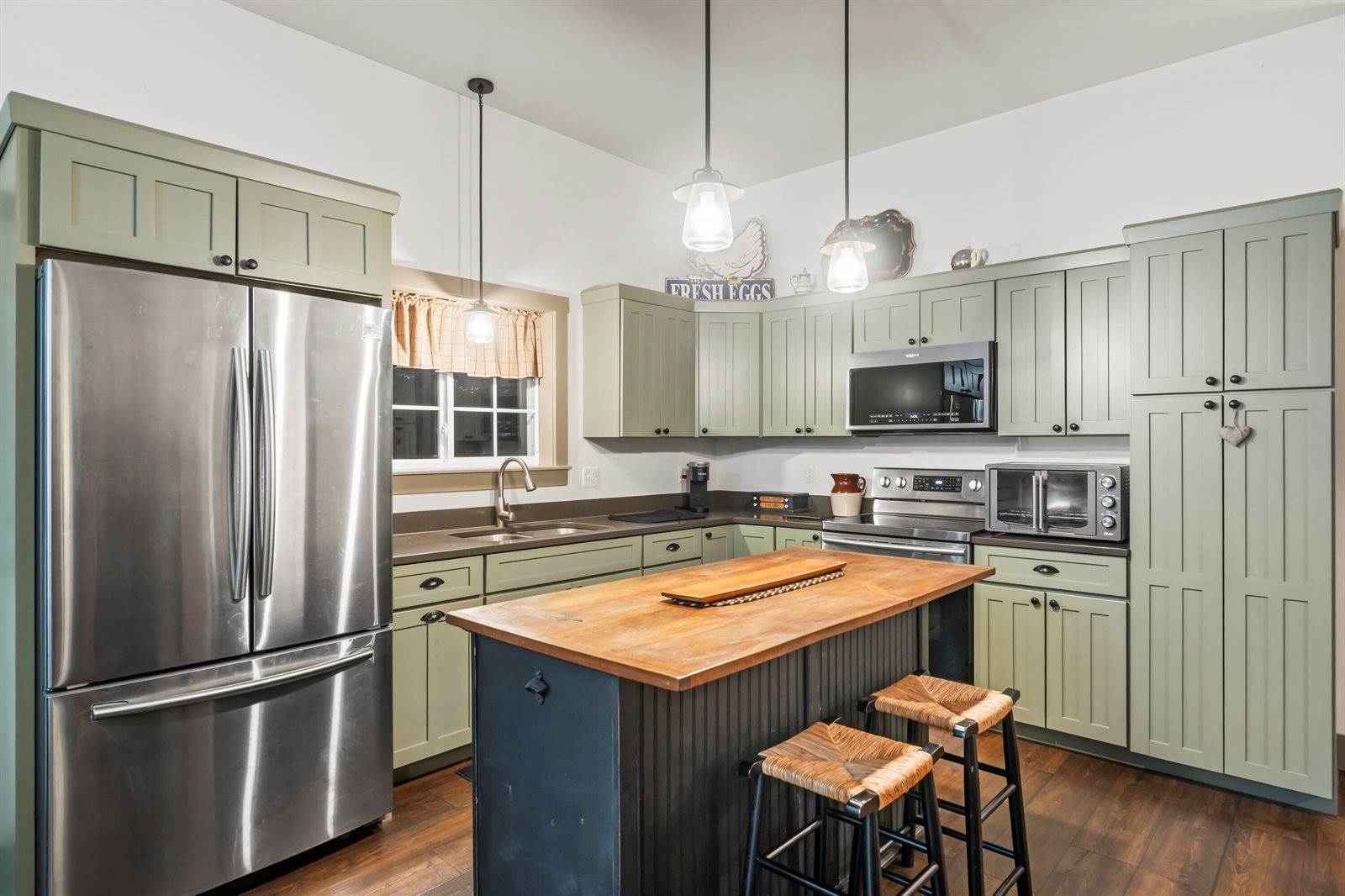 1588 Pond Road, Mount Vernon, ME 04352