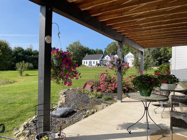 1588 Pond Road, Mount Vernon, ME 04352