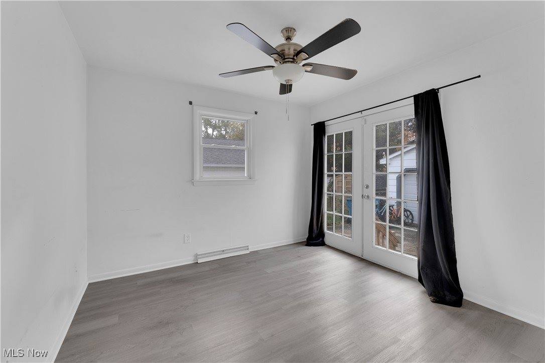 608 Maplewood Avenue, Struthers, OH 44471