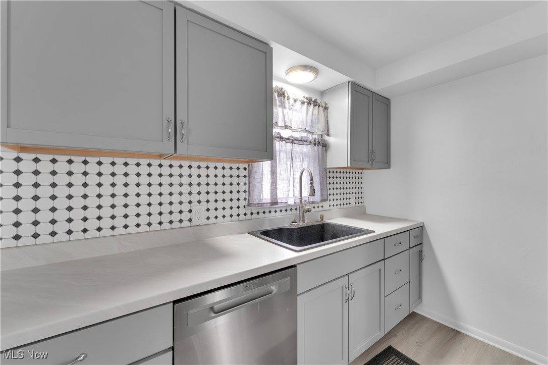 608 Maplewood Avenue, Struthers, OH 44471