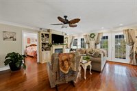 24 Nora Mae Lane, Beechmont, KY 42323