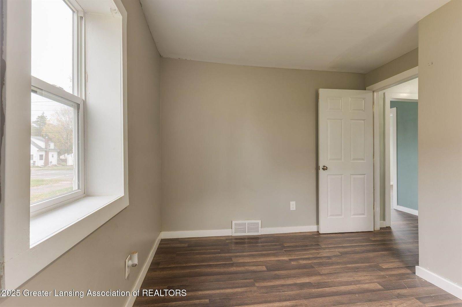 4628 Pleasant Grove Road, LansingCity_Ingham, MI 48910