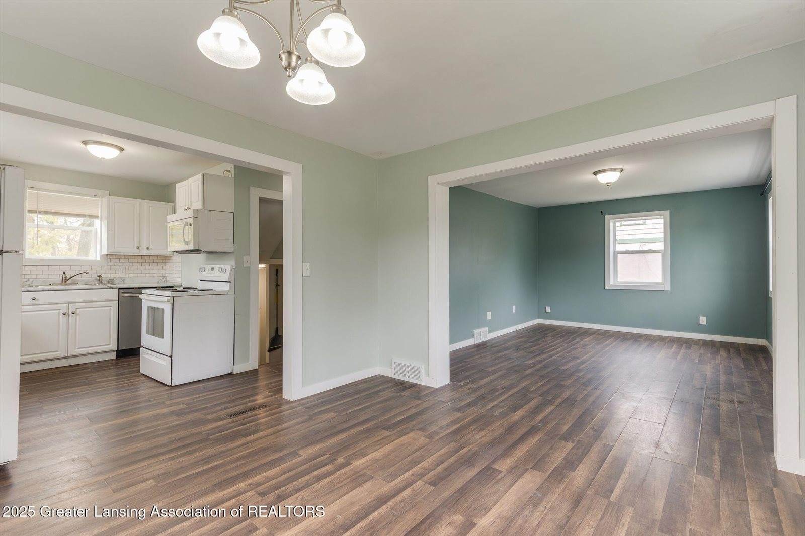 4628 Pleasant Grove Road, LansingCity_Ingham, MI 48910