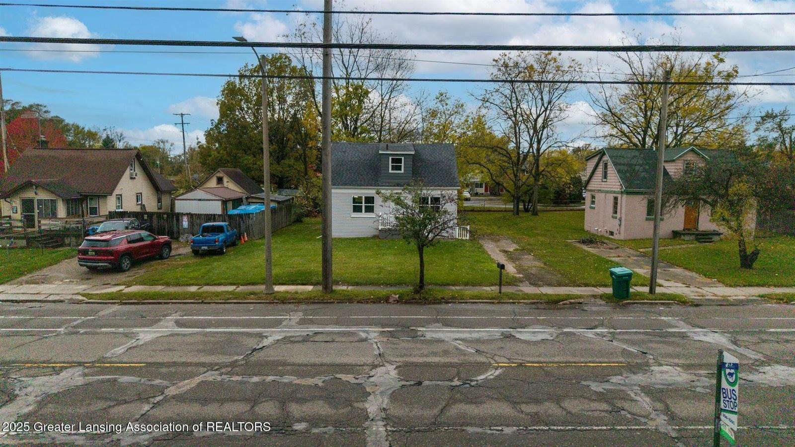 4628 Pleasant Grove Road, LansingCity_Ingham, MI 48910