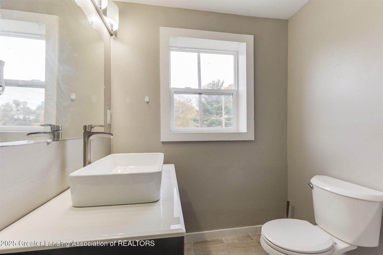 4628 Pleasant Grove Road, LansingCity_Ingham, MI 48910