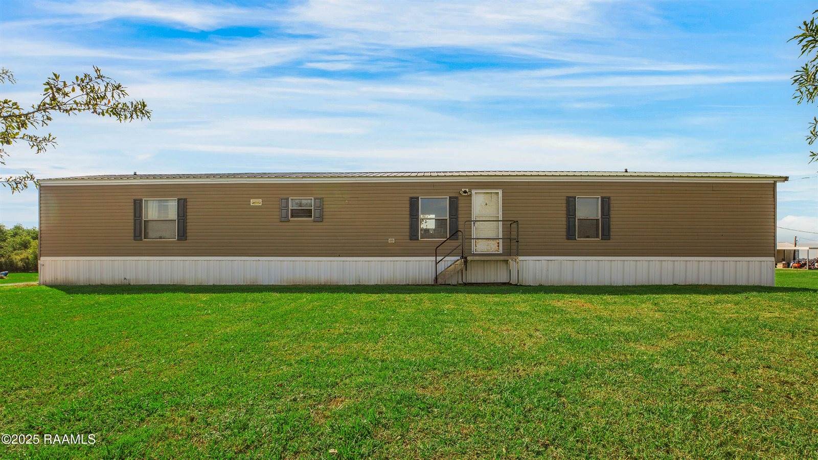 7040 White Oak Highway, Branch, LA 70516