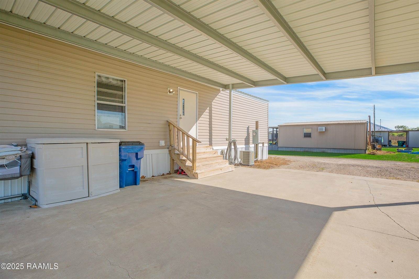 7040 White Oak Highway, Branch, LA 70516