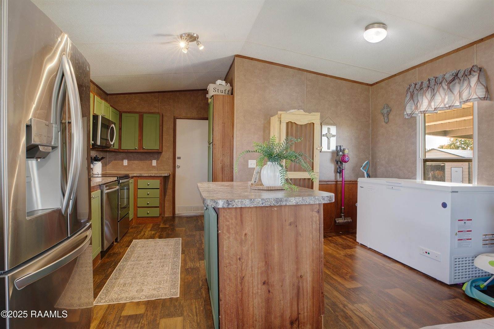 7040 White Oak Highway, Branch, LA 70516