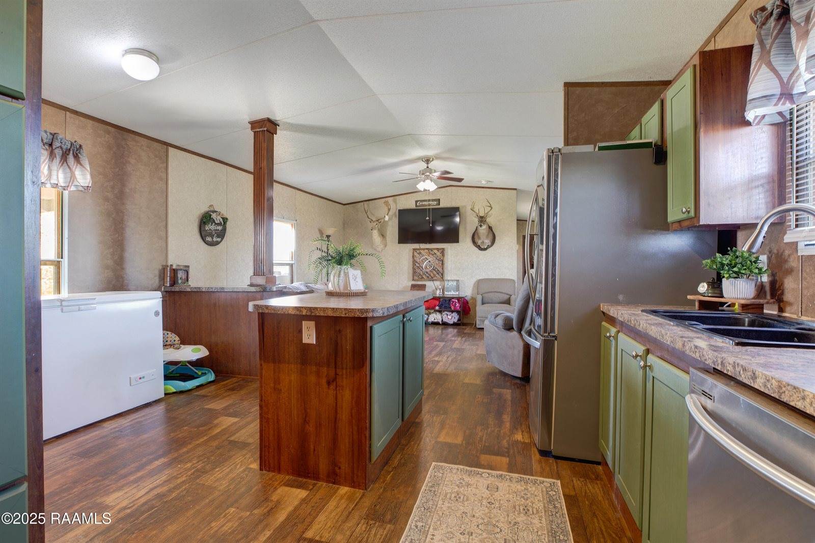 7040 White Oak Highway, Branch, LA 70516