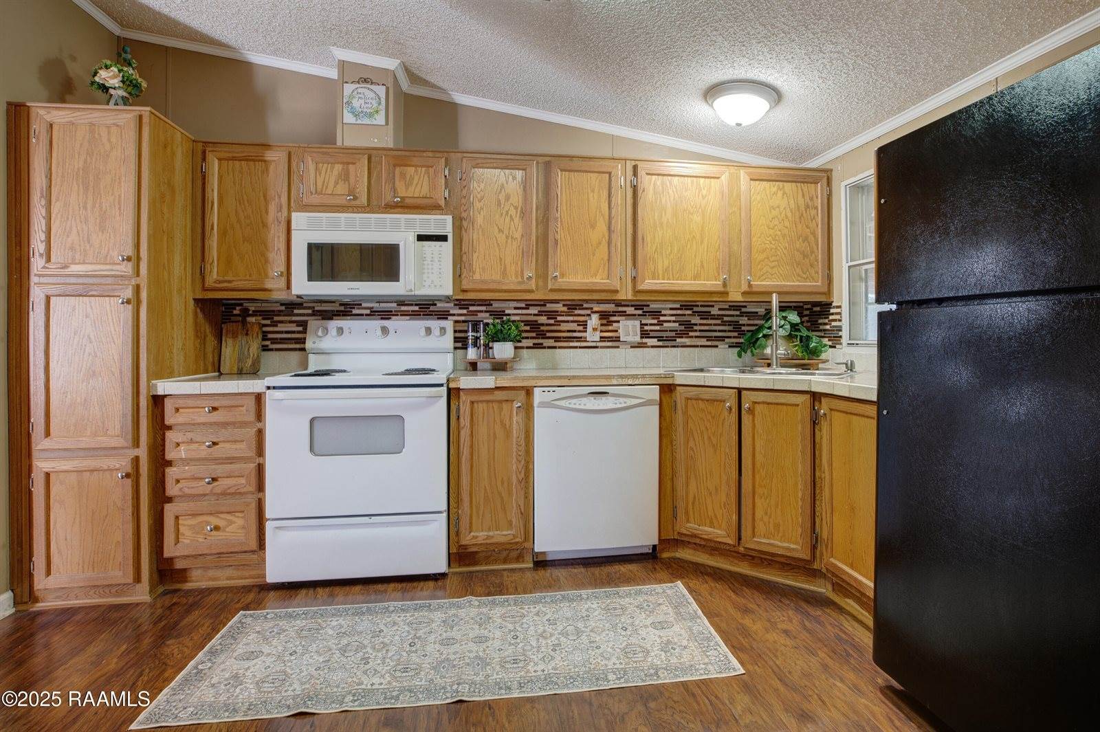 2604 Fieldview Drive, New Iberia, LA 70560